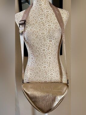 The Phluid Project Metallic Gold Triangle Crossbody Bag with Beige Strap